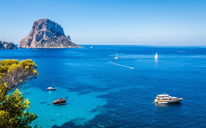🇪🇸 Ibiza : Ishulli i Festave dhe Plazheve Mesdhetare