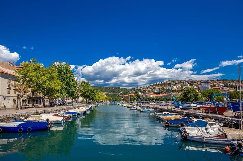 🇭🇷 Rijeka: Porta e Adriatikut dhe Historia që Flet