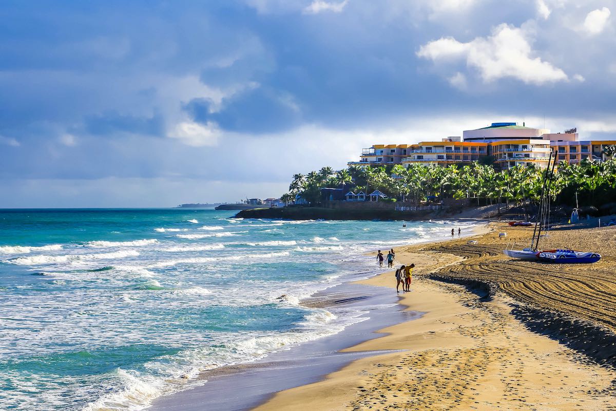 U.S. Government Restores Flights To Cuba And Eases Restrictions