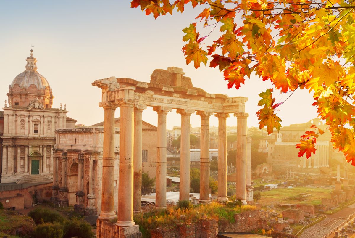 Best Fall Travel Deals For U.S. Travelers, According To Expedia