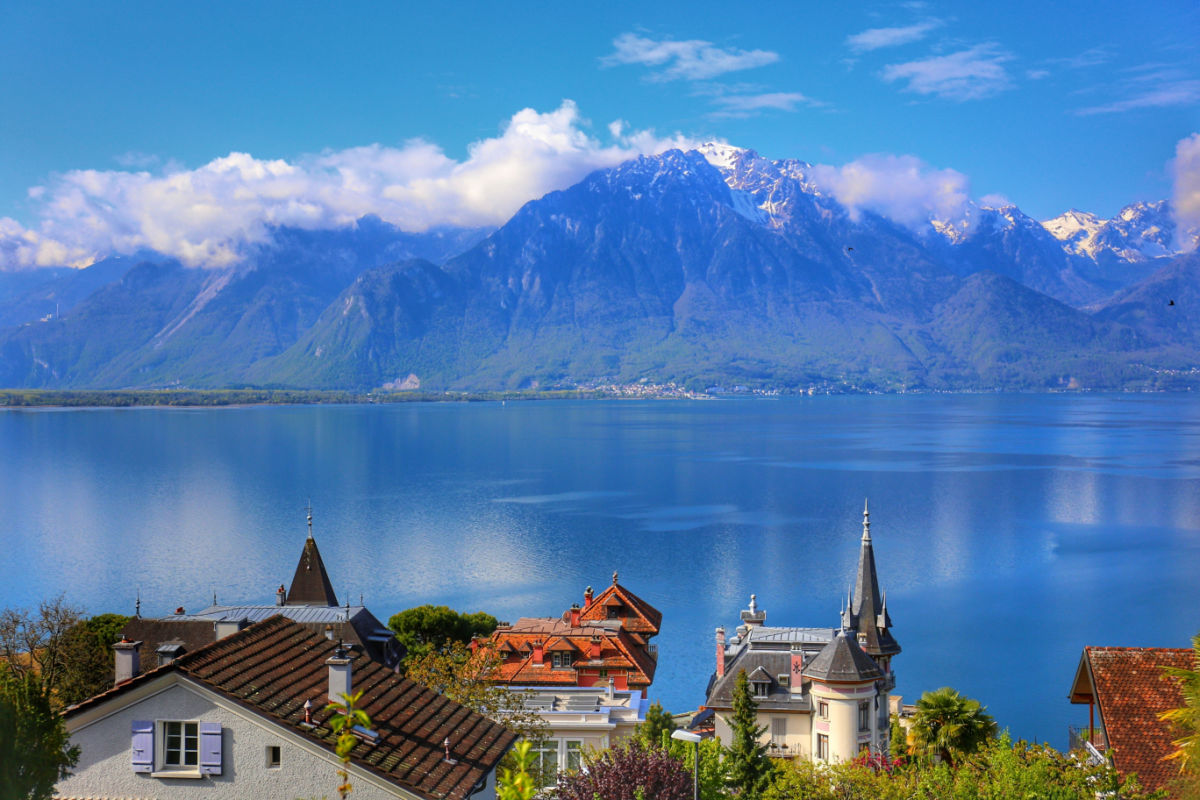Switzerland Just Launched A Gorgeous New Scenic Train