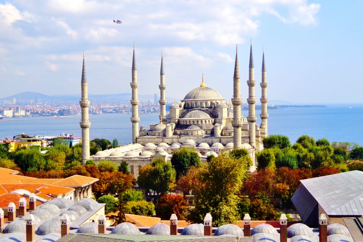 Why Fall Is One Of The Best Times To Visit This Huge Cultural City