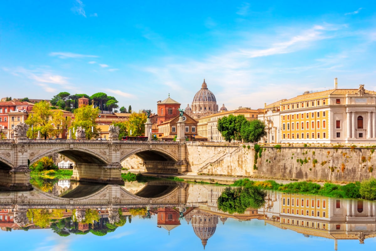 7 Reasons Why You Should Not Visit Rome This Spring