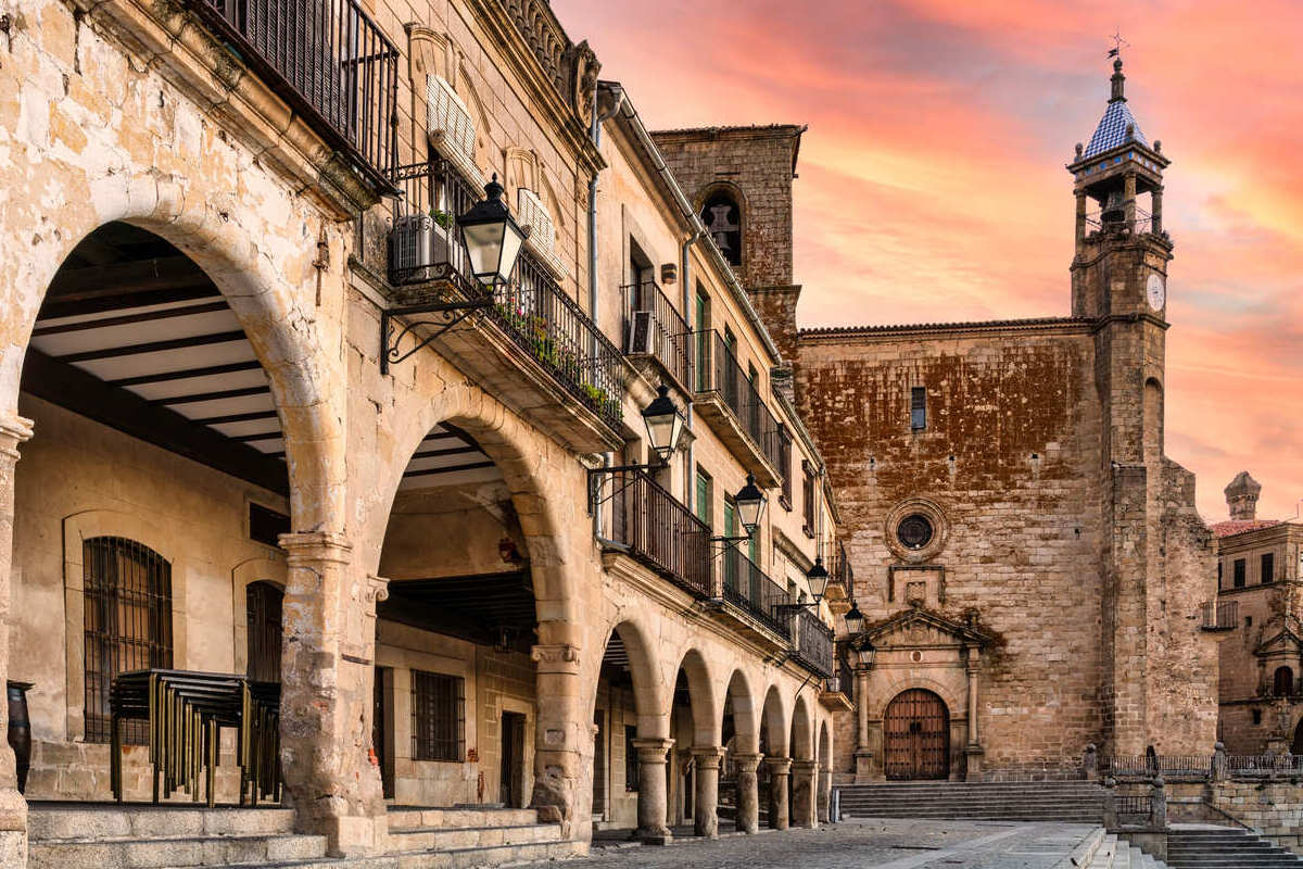 Americans Are Traveling In Record Numbers To These 3 Lesser Known Destinations In Spain