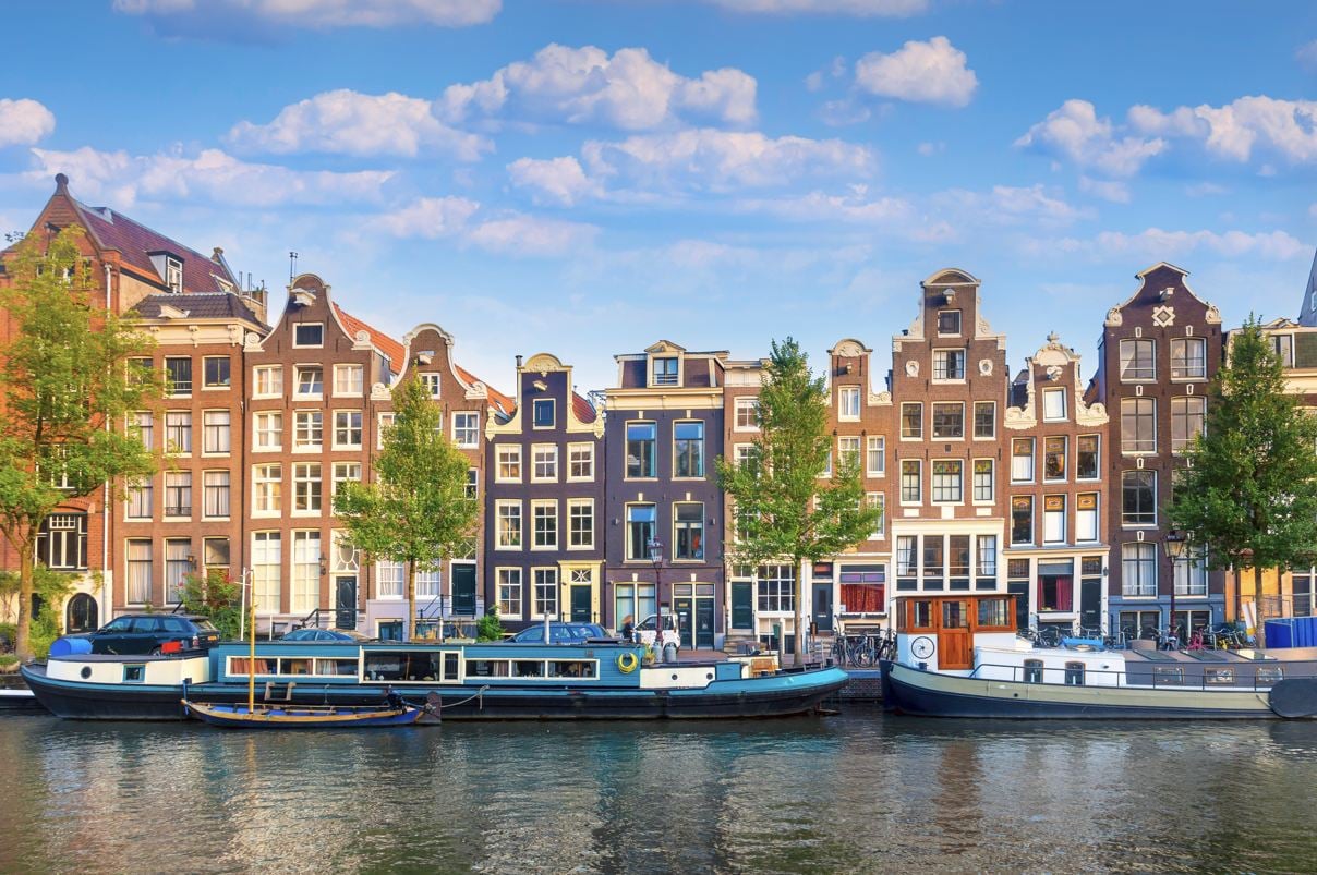 Europe’s New Travel Pass Launches In 2026: The 5 Things Americans Need To Do Now To Be Ready